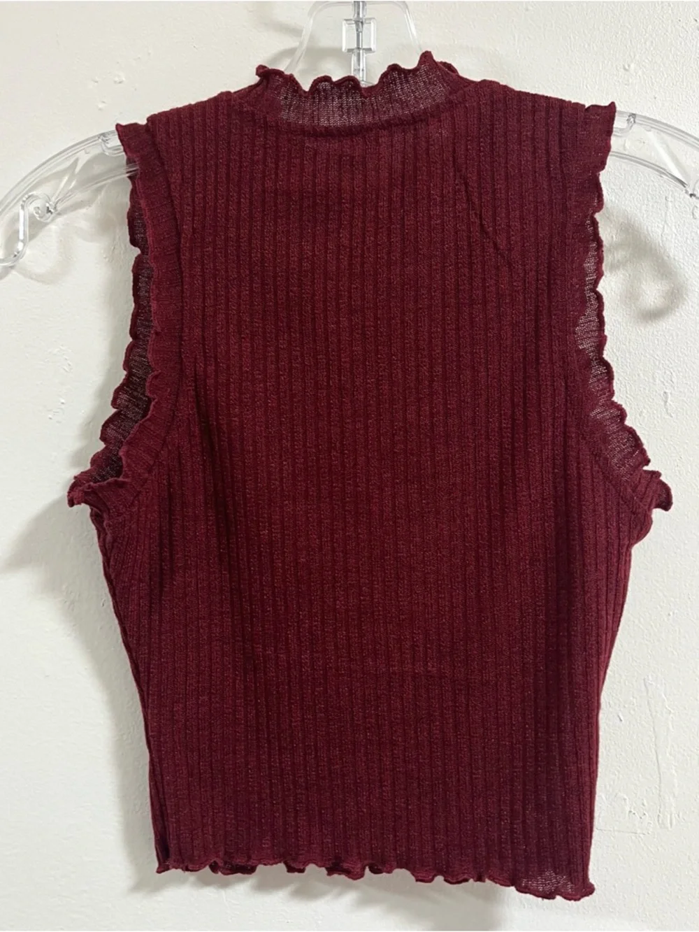Burgundy Ribbed Cropped Top - Picture 2 of 2
